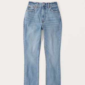 Abercrombie Curve Love Ultra High Rise Slim Straight Jeans